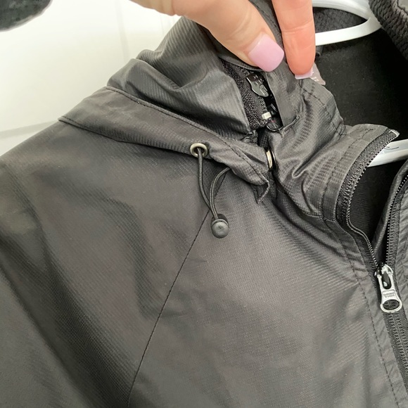 Nike jacket - Picture 3 of 7